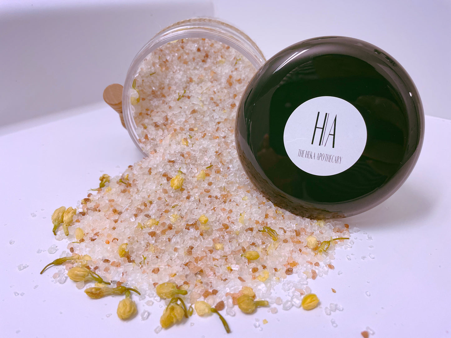 Salt Bath Soak: Jasmine